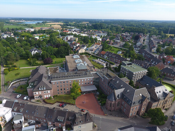 Luftaufnahme des Marienhospitals Kevelaer.