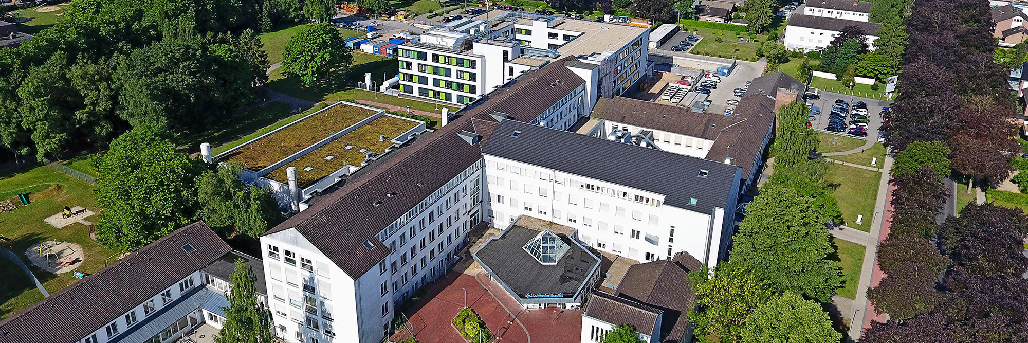 Luftaufnahme des St.-Antonius-Hospitals Kleve.