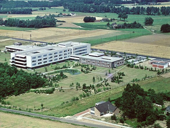 Am 1. Juli 1968 wurden der Neubau in Betrieb genommen.