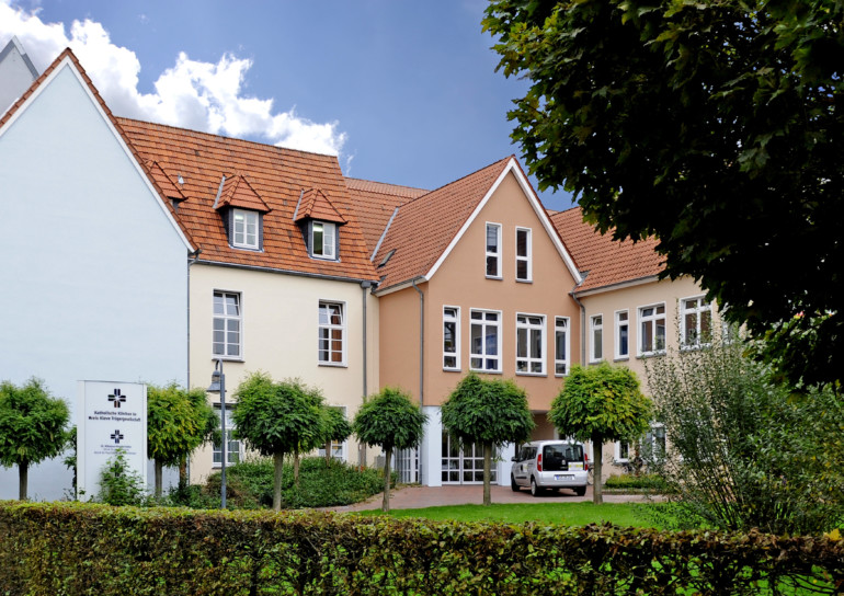 Eingang des St. Nikolaus-Hospitals Kalkar.